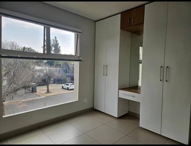 2 BEDROOM APARTMENT FOR SALE IN BROOKLYN